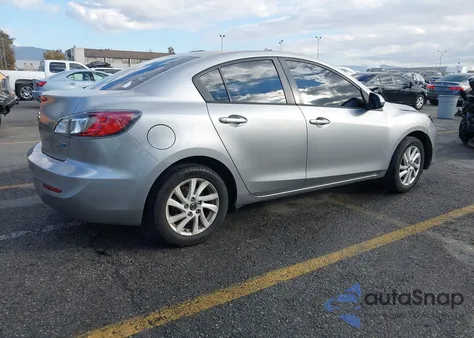 2013 Mazda Mazda3 I Touring z USA, uszkodzony, nr VIN JM1BL1VP0D1783123